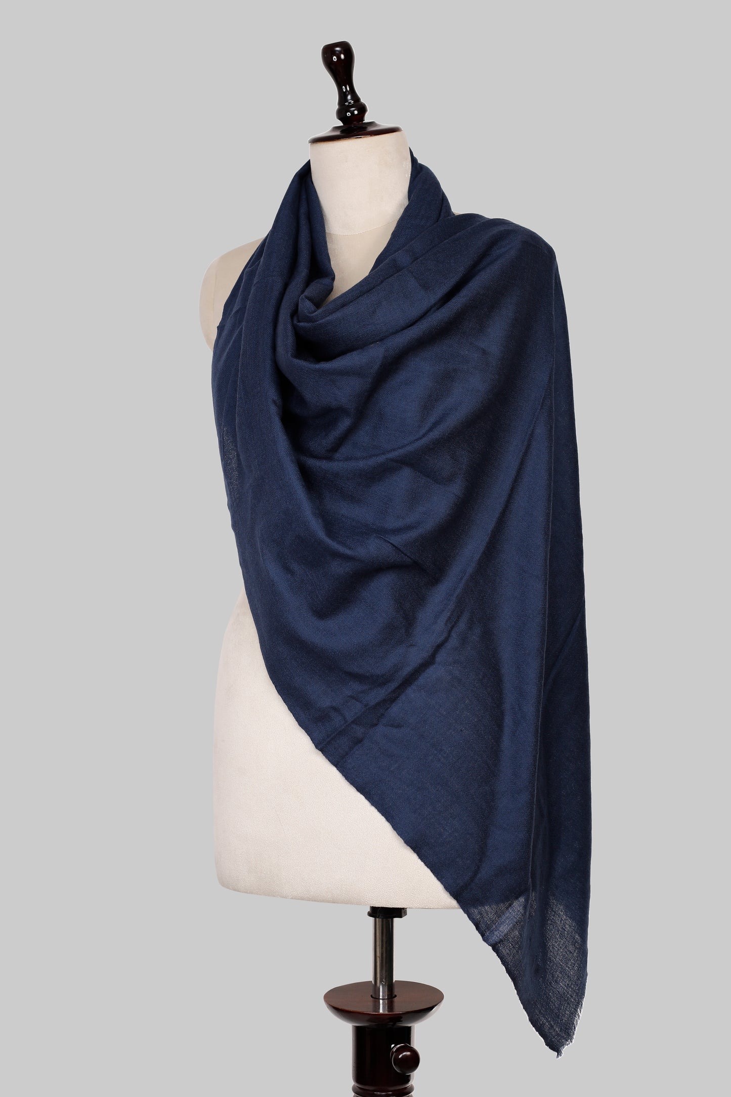 Women’s Navy Blue Cashmere Scarf – 100% Pure & Luxuriously Soft