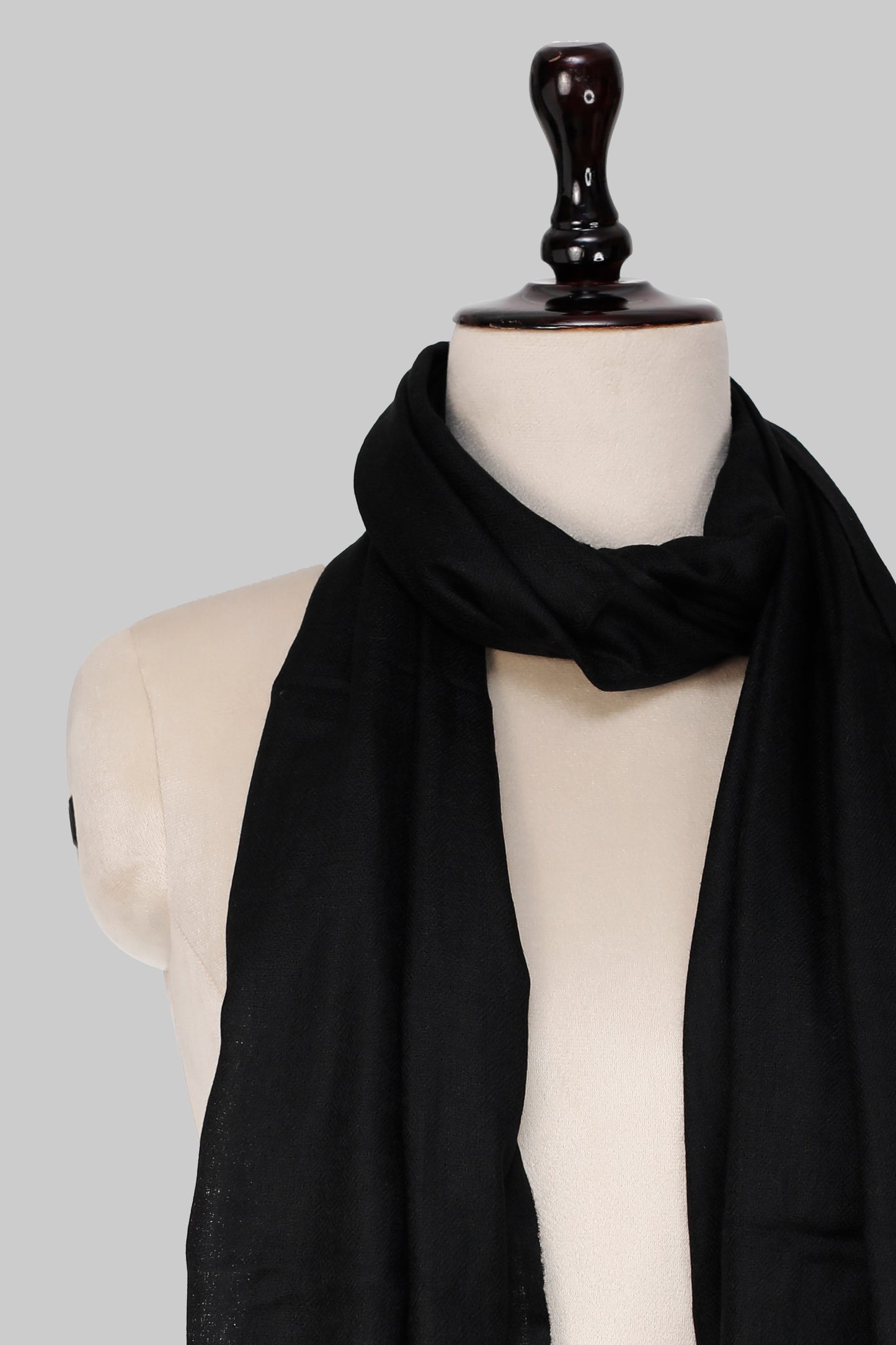Men’s Black Cashmere Scarf – 100% Pure & Luxuriously Soft