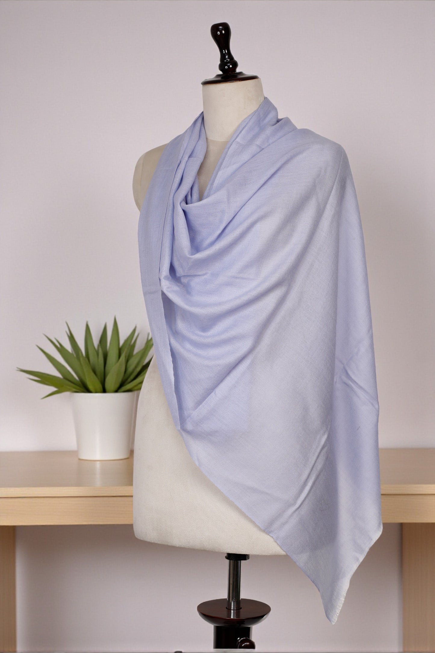 Women’s Lavender Cashmere Scarf – 100% Pure & Luxuriously Soft