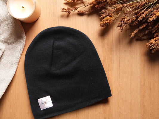 Black Cashmere Beanie – Soft, Stylish & Everyday Essential